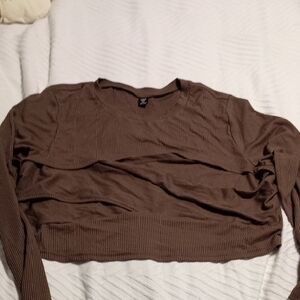 SHEIN Chocolate Ribbed Long Sleeve Crop Top